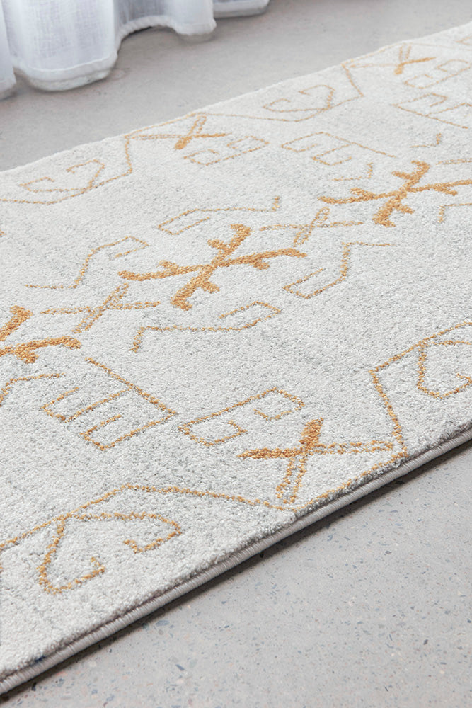 Elysium Scalar Gold Runner Rug