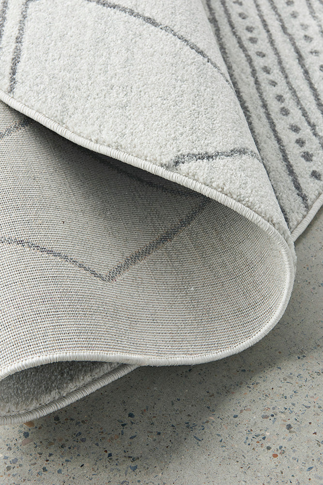 Elysium Ginall Round Rug