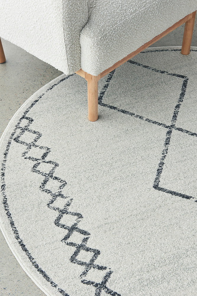 Elysium Boomerang Round Rug