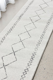 Elysium Boomerang Runner Rug