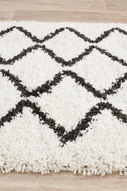 Xanthous White Runner Rug