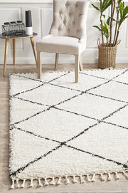 Buff White Rug