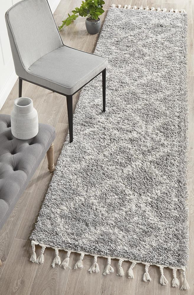 Bisque Silver Runner Rug