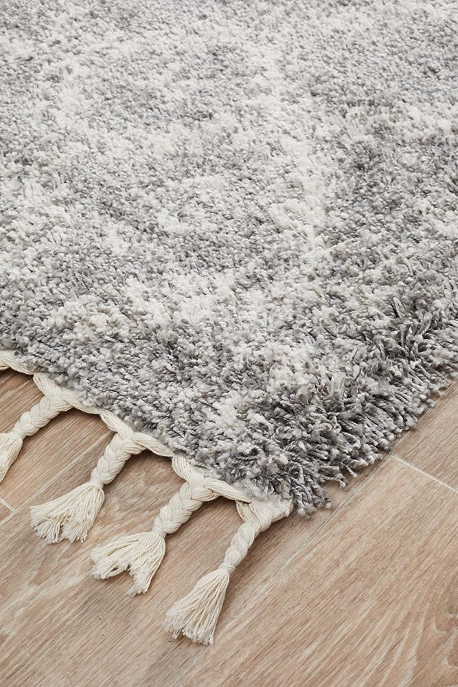 Bisque Silver Runner Rug