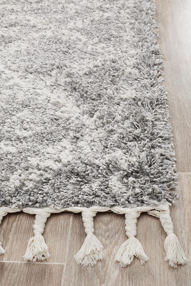 Bisque Silver Runner Rug