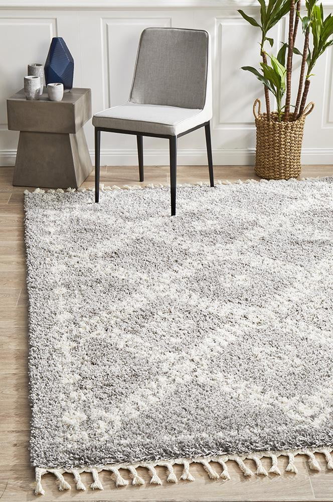 Bisque Silver Rug