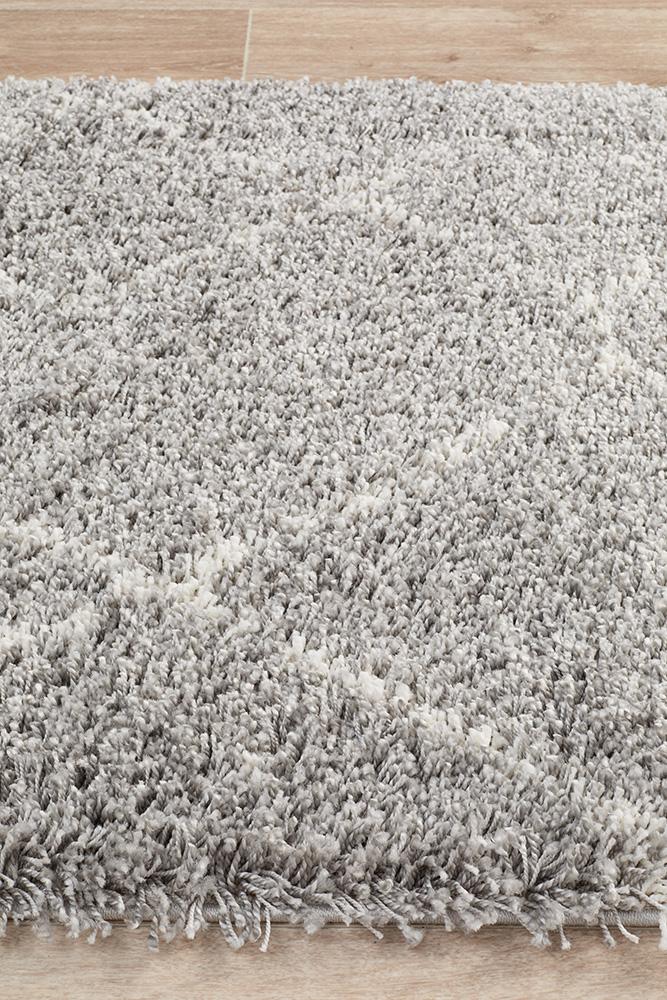 Tawny Silver Runner Rug