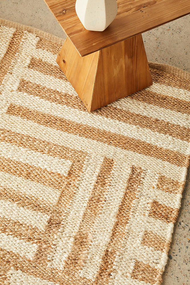 Region Champ Natural Rug