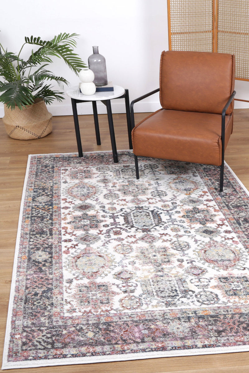 Wonders Boarder Cream Rug