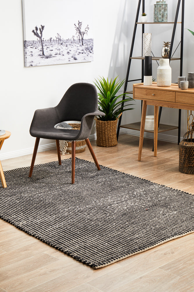 Skandinavian Wool Black Rug