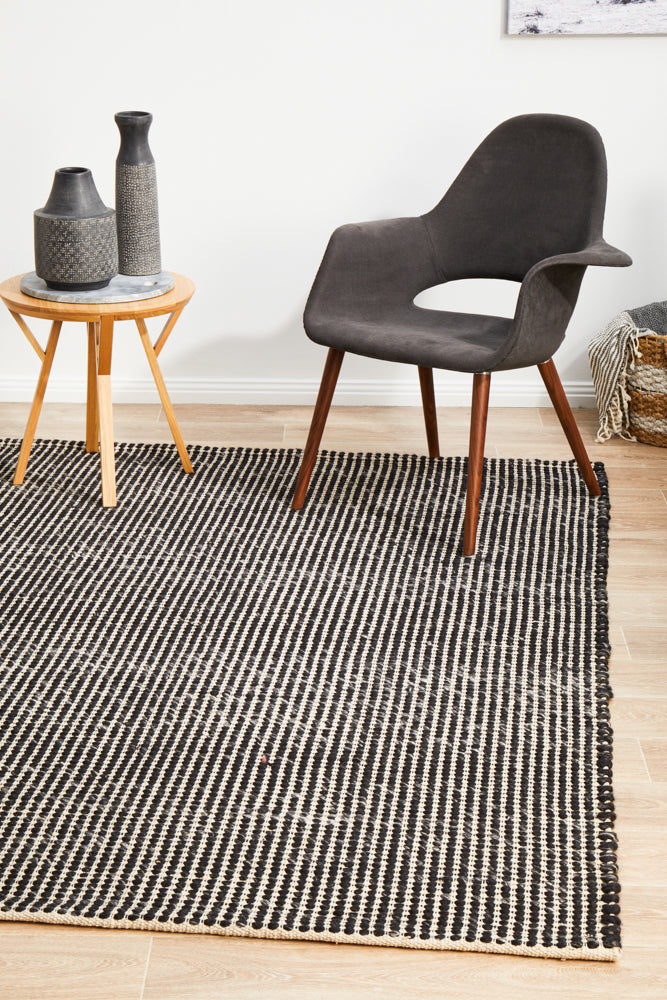 Skandinavian Wool Black Rug