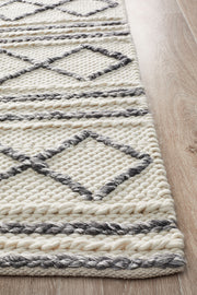 Milly Textured Woollen Rug White Grey