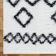 Serenate Star Tribal Shaggy Cream Runner Rug