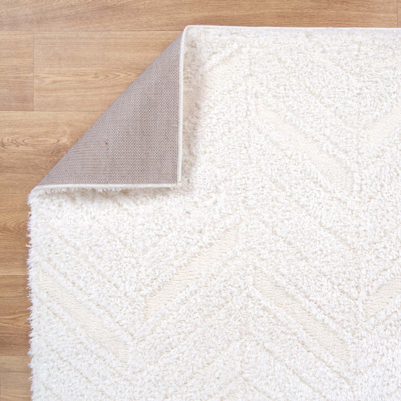 Touchy Chevron Cream Shag Rug