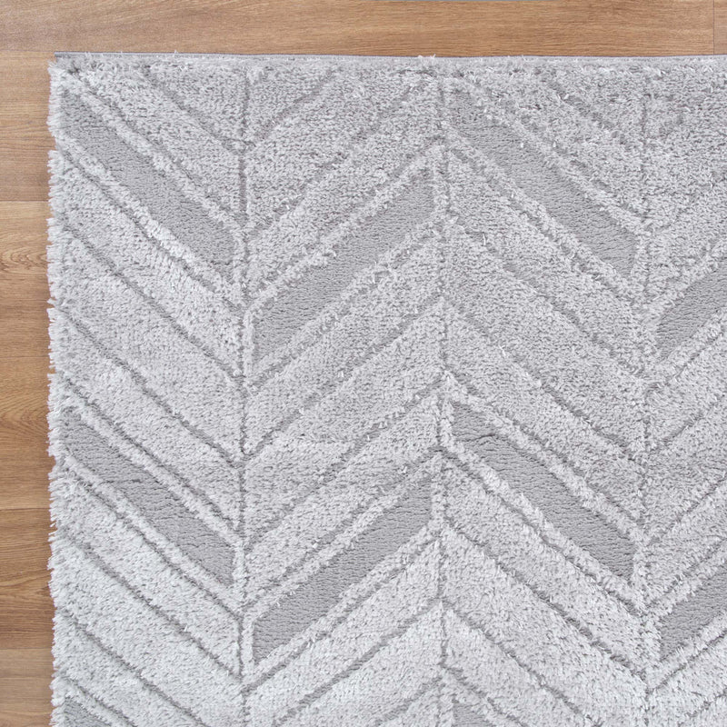 Touchy Chevron Silver Shag Rug