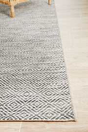 Courtyard Deck  Grey Rug