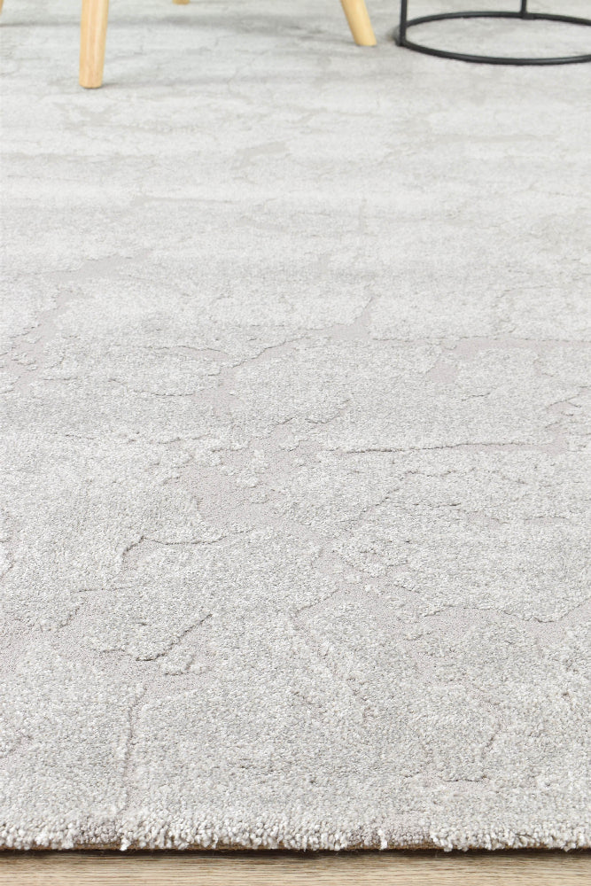 Relief Agate White Rug