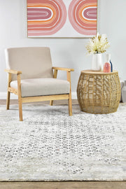 Venessa Swift Beige Trellis Rug