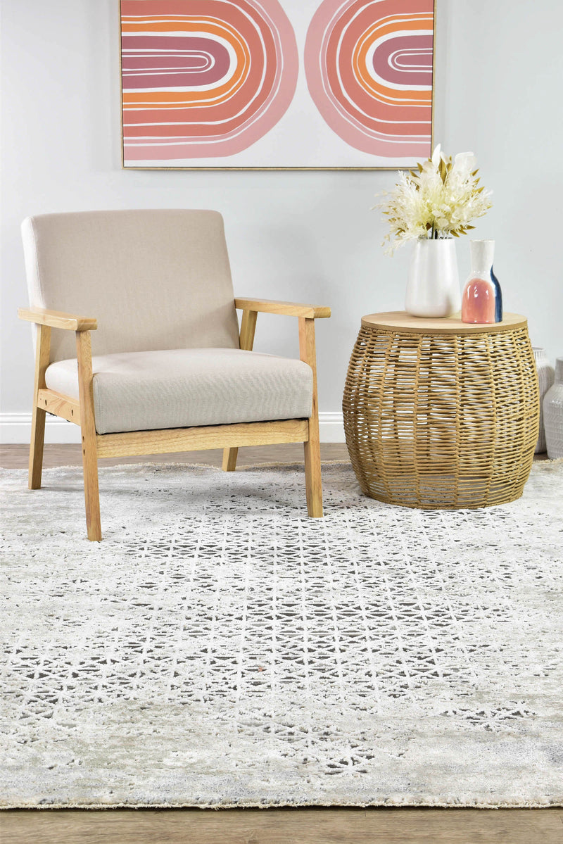 Venessa Swift Beige Trellis Rug