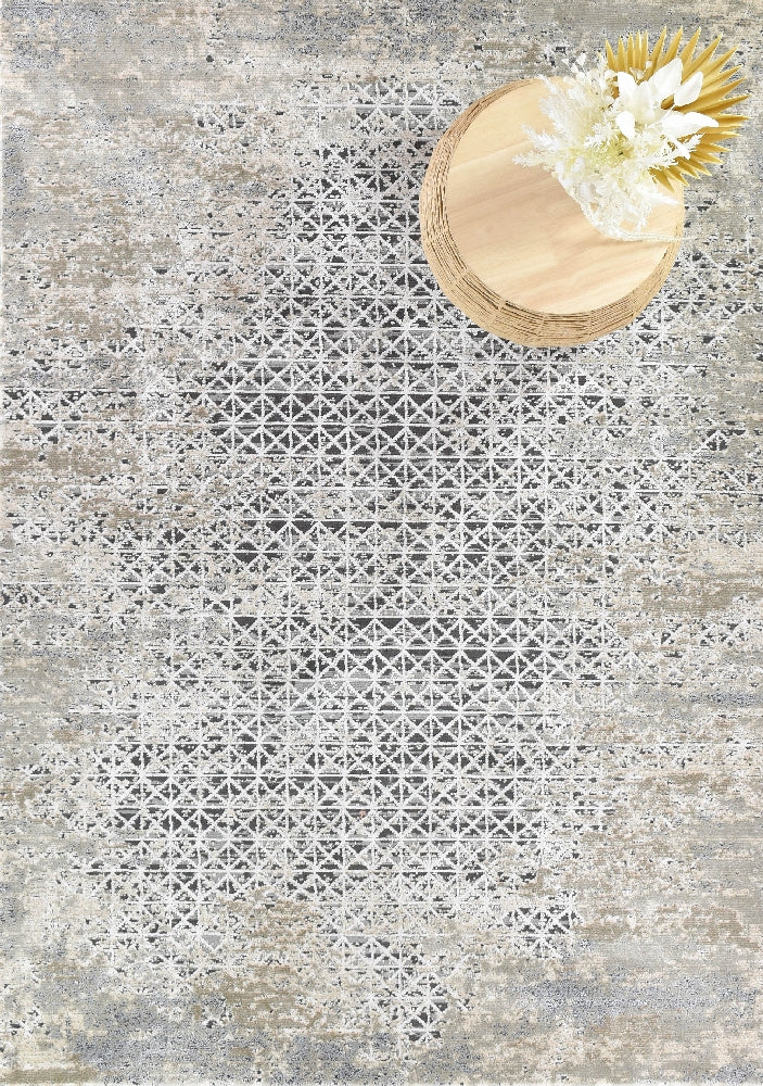 Venessa Swift Beige Trellis Rug