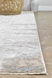 Venessa Swift Beige Trellis Rug