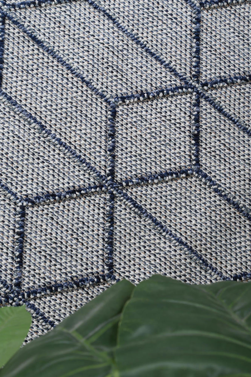 Lacuna Island Charcoal Rug