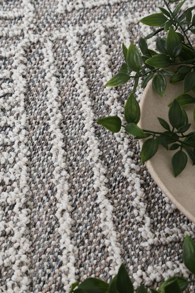 Lacuna menchu Grey Rug