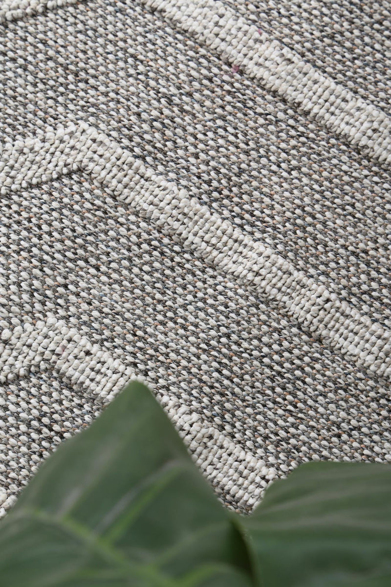 Lacuna SSri Grey Rug