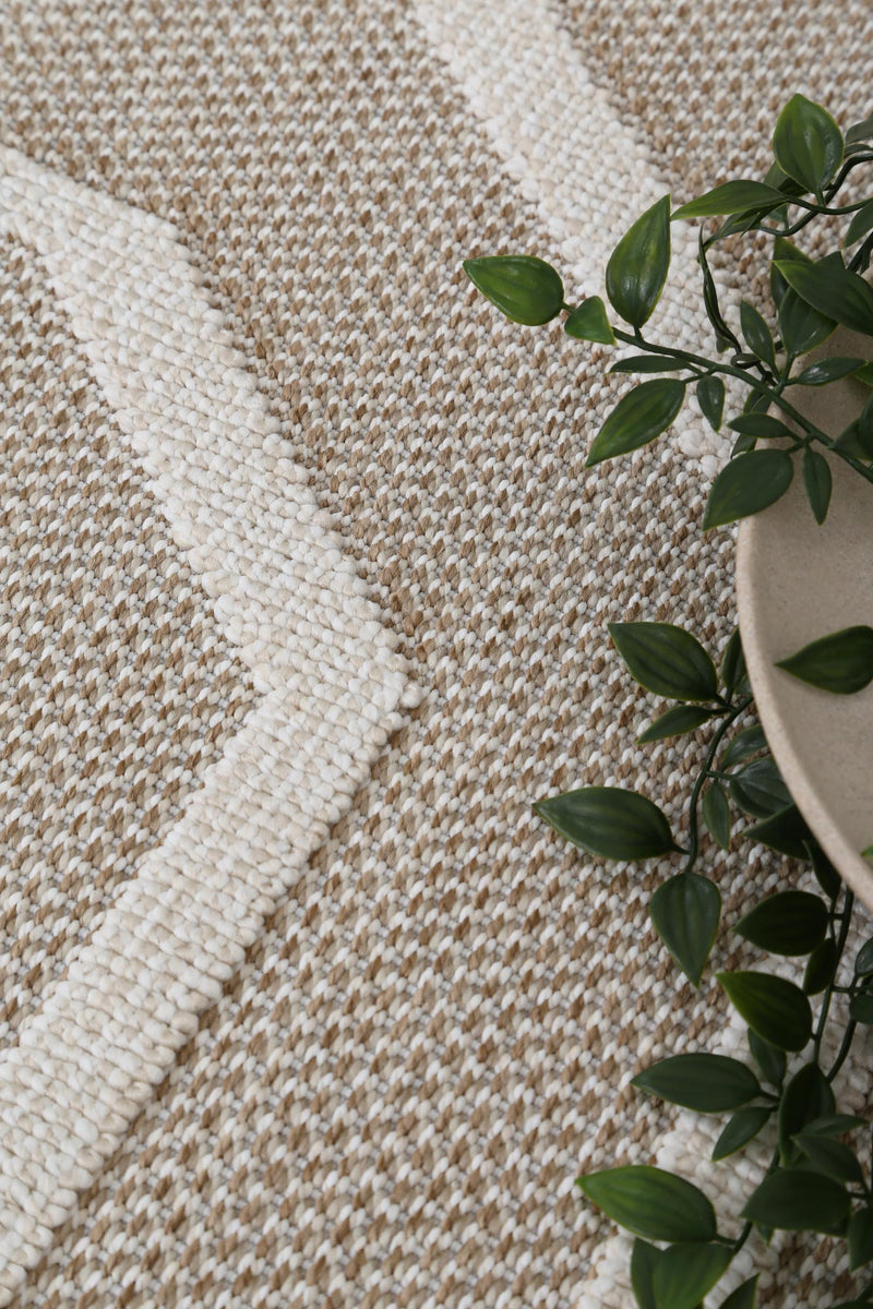 Lacuna Lii Beige Rug