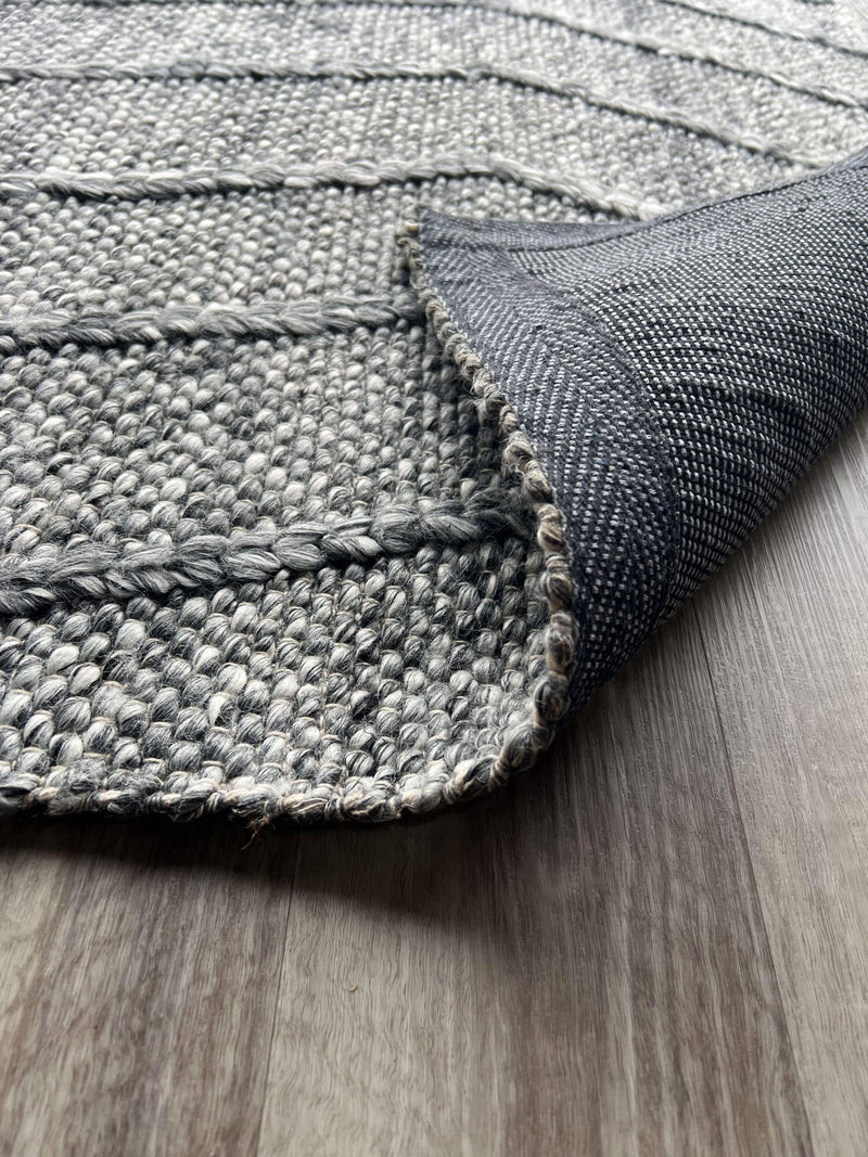 Zig Zag Dark Grey Round Rug