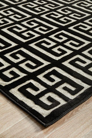 Edfu Maze Black & Gold Rug