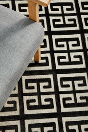 Edfu Maze Black & Gold Rug