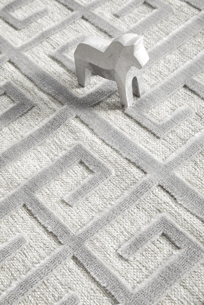 Edfu Maze Silver Runner Rug