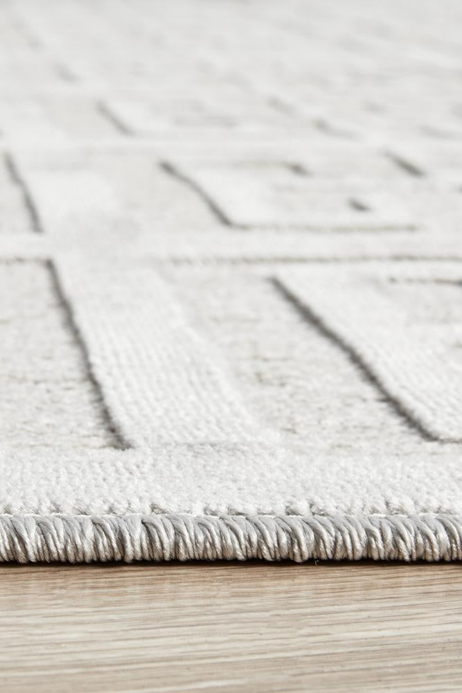 Edfu Maze Silver Rug
