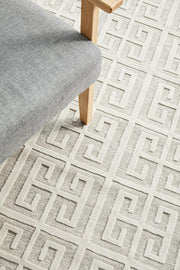 Edfu Maze Natural White Runner Rug