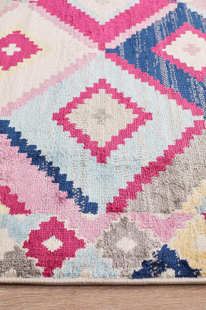 Unibarzan SevenSevenO Multi Rug