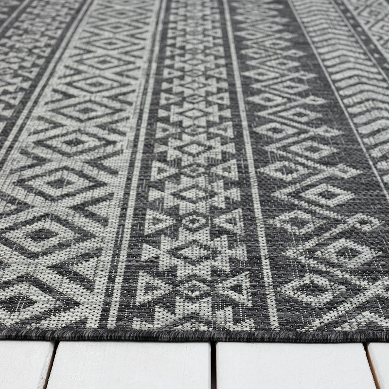 Outward Charcoal Rug